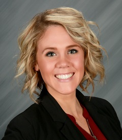 2024 Monitor Top Women in Equipment Finance: Ariel Stich, Broker Supervisor, Stearns Bank 1 Stich Ariel 2024 2 at 240