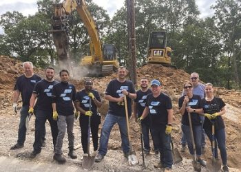 2025 Best Companies Community Impact – EverBank: Driving Community Impact Through Financial Expertise and Volunteerism