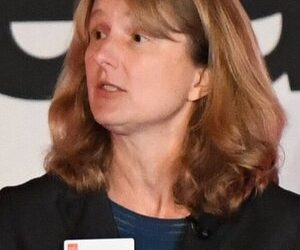 Sharing the Spotlight Equipment Finance’s Journey Toward Gender Equity