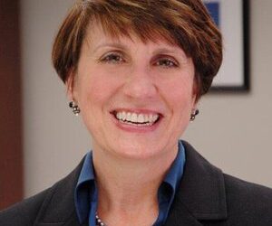 Sharing the Spotlight Equipment Finance’s Journey Toward Gender Equity