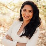 kirsten headshot final 1