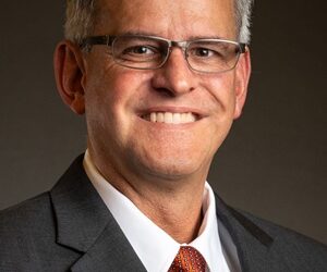 Craft Chris 2022 HEADSHOT2 at 300