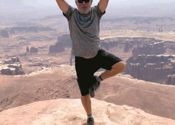 Dave Schaefer Yoga at 400