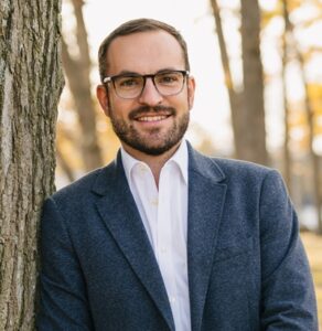 DelRoy Stauffer v1 cropped at 400