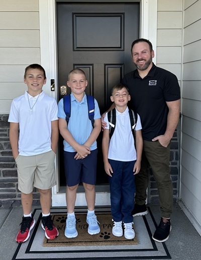 IMG 0596 house cropped at 400