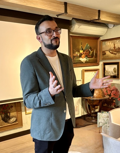 Image art museum at 500