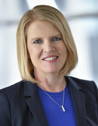 Kim Montgomery PRINT headshot 7 21 at 400