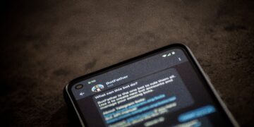 Seventh Circuit Limits TCPA Class Actions, Holding Do-Not-Call Provision Does Not Apply to Unwanted Text Messages